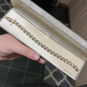 18kt Diamond Accent Gold Bracelet